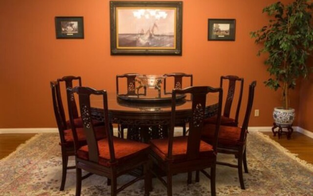 Sleepy Creek Country Manor