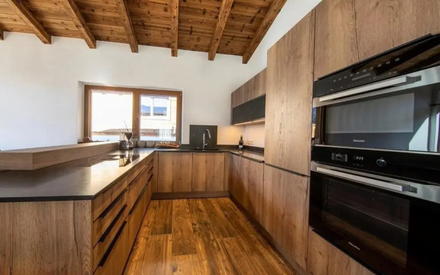 Chalet in Neukirchen 100 m ski Lift