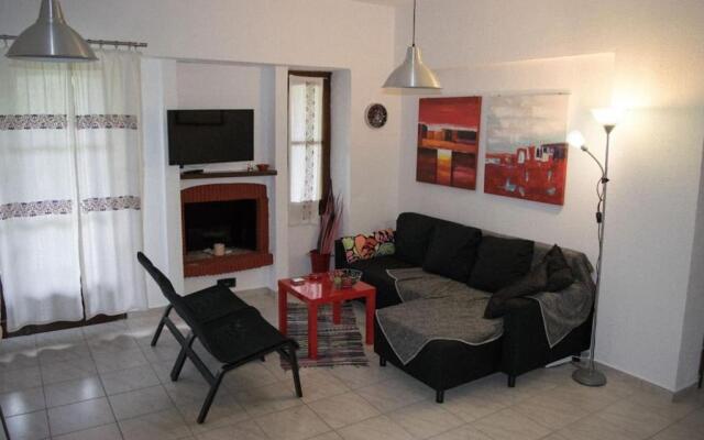 "The red kitchen" family house at kalyves