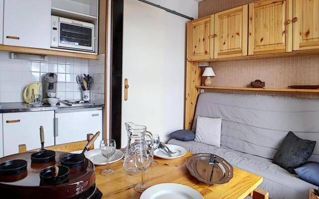 Appartement Les Menuires, 1 pièce, 3 personnes - FR-1-344-535