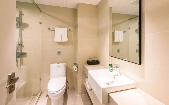 Home Inn Selected (Zhuhai Gongbei Port Qinglv South Road)