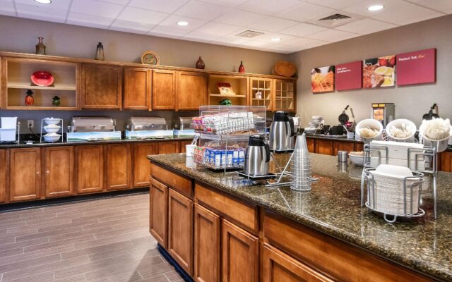 Comfort Suites Goodyear - West Phoenix