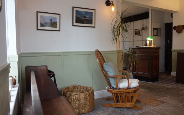Weavers Guest House