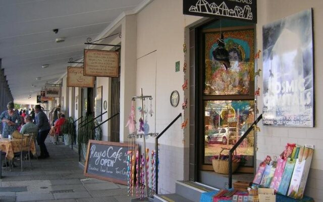 Howick Falls Hotel