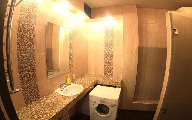 LUX apartment on Kirova 27d view 15 floor