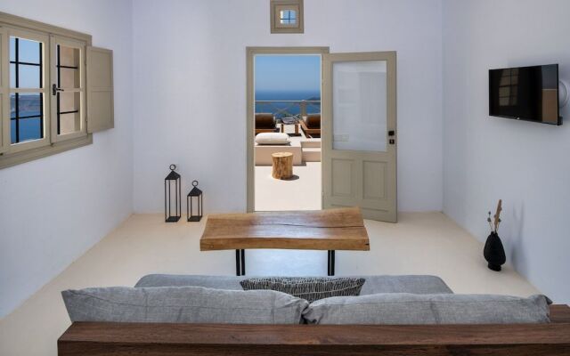 Azanti Suites