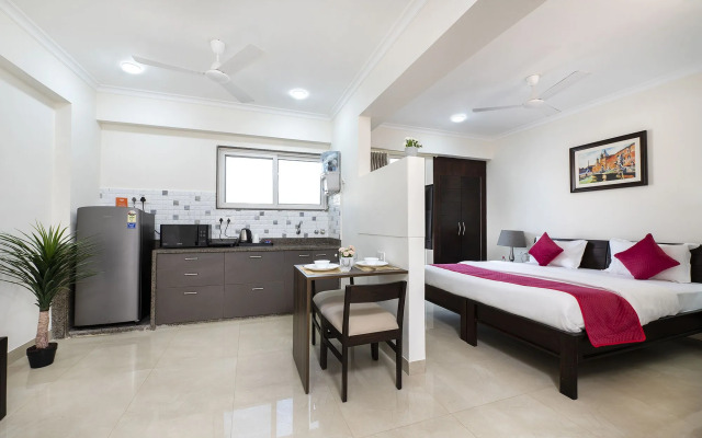 Palm Stay - Studios & Rooms