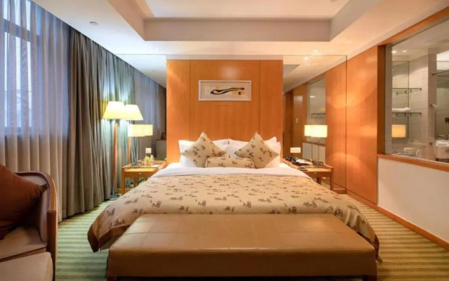 Changshu Jinling Tianming Grand Hotel