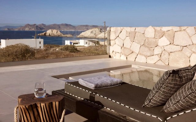 Serenity Suite Milos