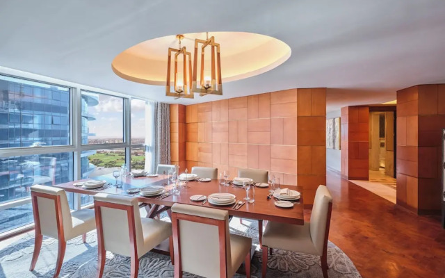 Hilton Cairo Nile Maadi