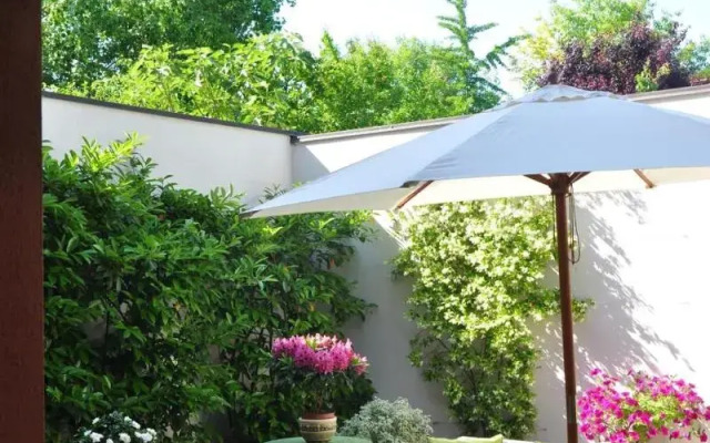 Piazza Nova Guest House