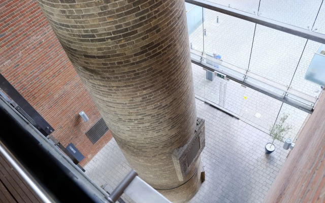 Luxury 2-bed Flat, Parking and Close to the Tube