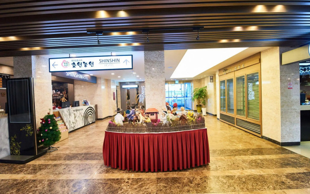 Shin Shin Hotel