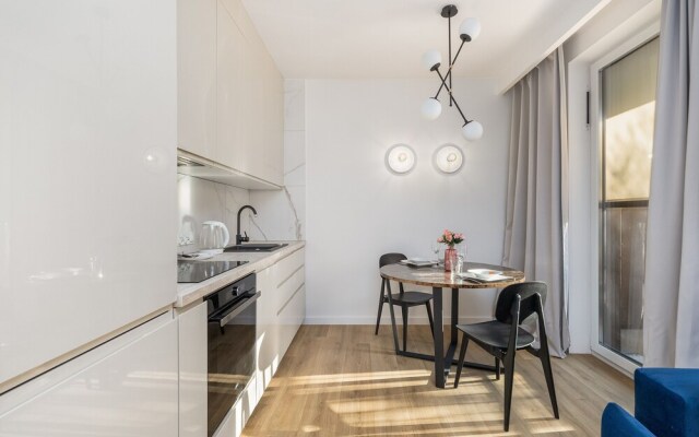 Studio Winiarska With Parking by Renters