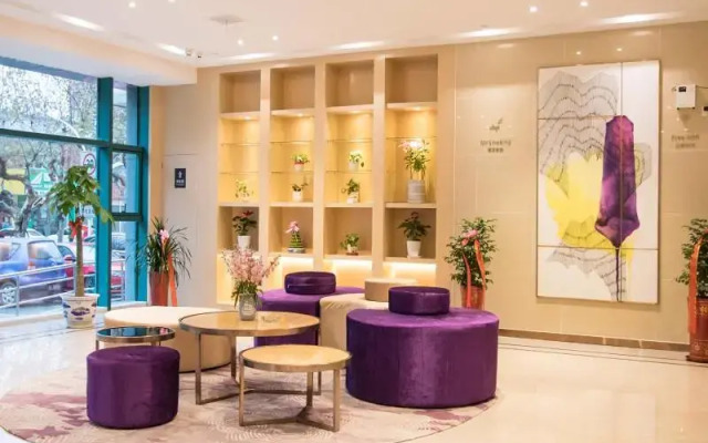 Lifeng Hotel Taicangshang Haixi Road