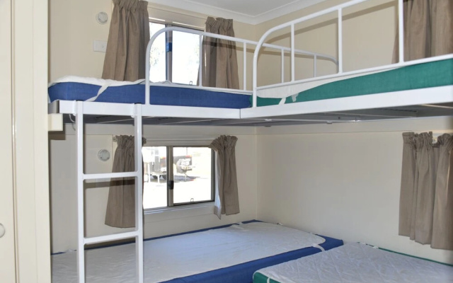 Ball Park Caravan Park