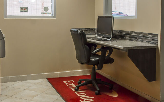 Econo Lodge Thunder Bay