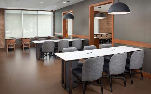 Hyatt Place Houston/Sugar Land