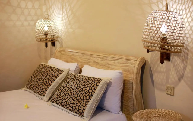Danaya's Cottage and Studio