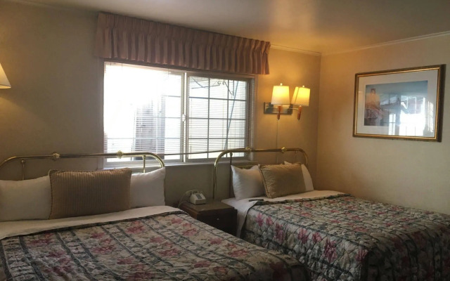 Pacific Heights Inn