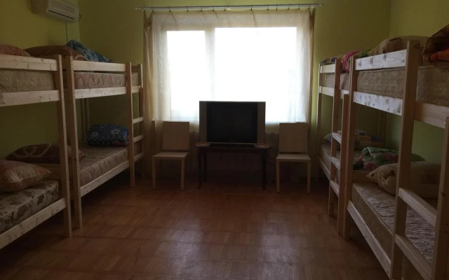 Hostel Solnechniy