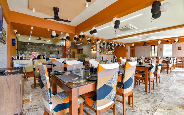 Siddharth Corporate By FabHotel