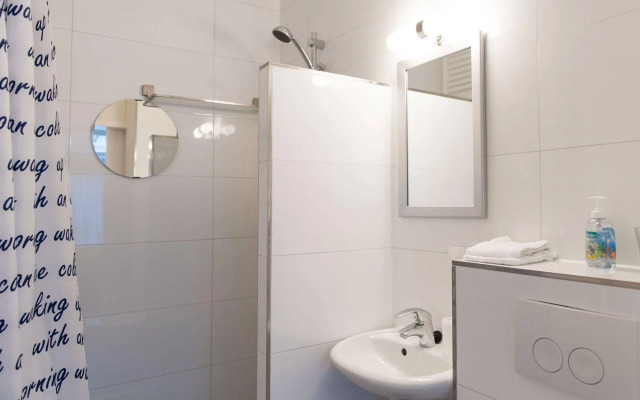 Bos en Lommer apartments - Erasmus Park area