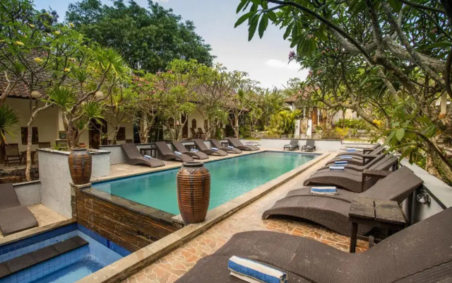 The Tanis Villas & Lembongan Express Bali