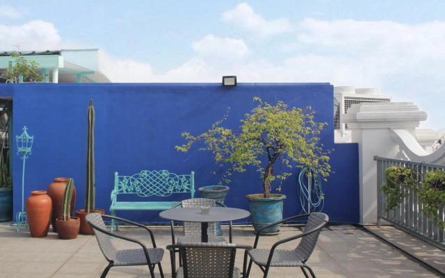 Noor Hotel