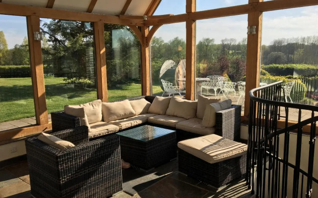 Groomes Country House