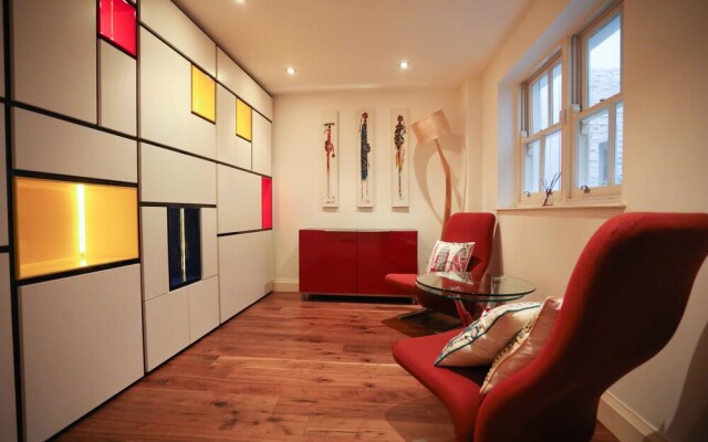 Lovely 2 Bed Flat in Warren Street