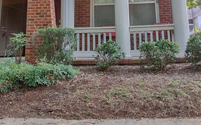 2 bedroom, East 9th Street