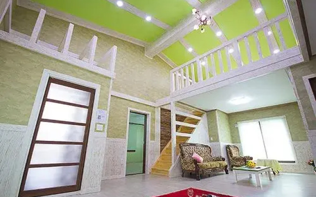 Suncheon Suncheon Bay Deulmaru Pension (Group Room)