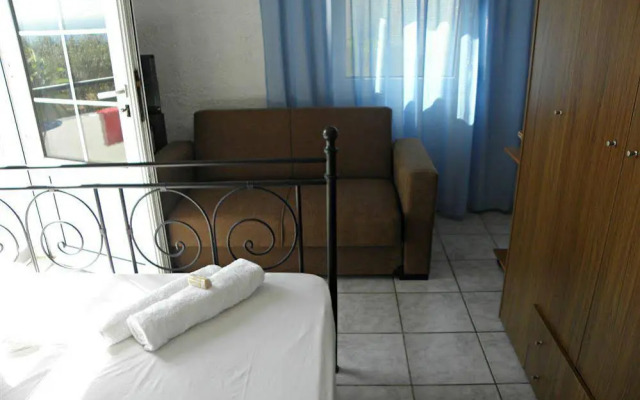 Studios Crete
