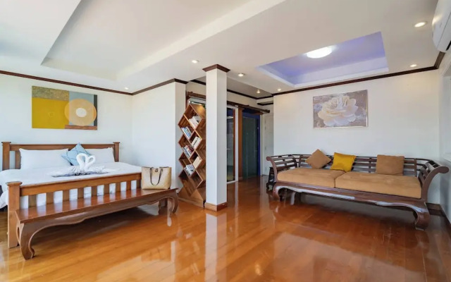 Luxurious 5-bedroom Pool Villa in Heart of Patong, Phuket