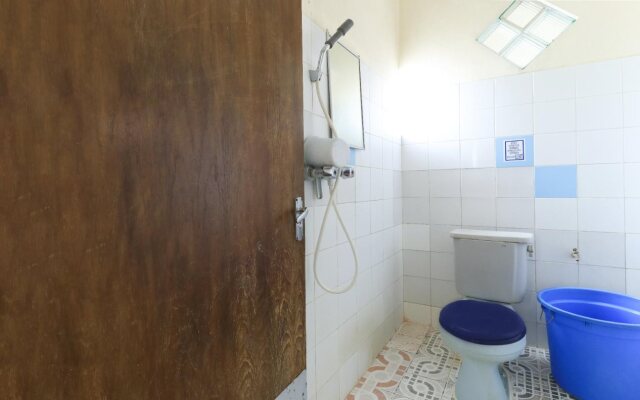 OYO 90132 Lie Mas Hotel