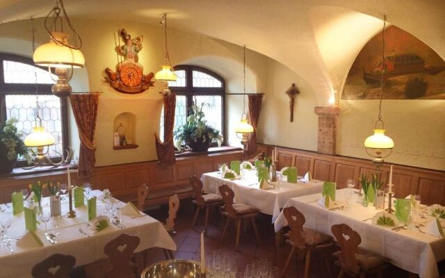 Hotel Zur Post Altötting