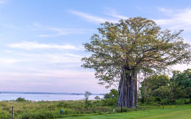 EKHO Lake Polonnaruwa