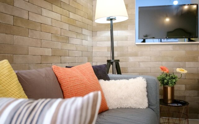 Home with Courtyard in Heart of Old Town