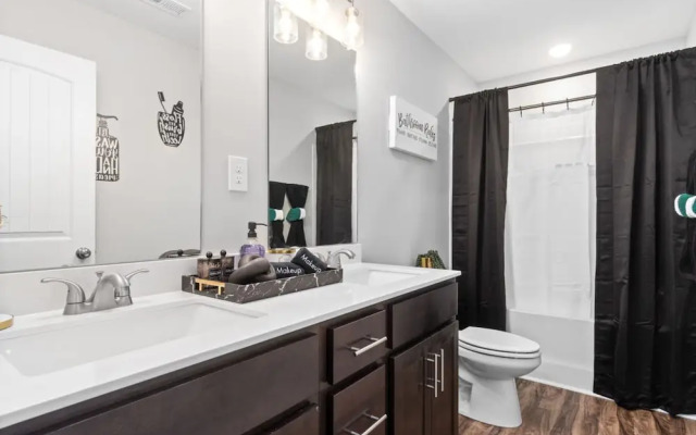Modern Comforts in Clarksville
