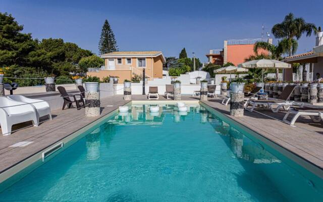 Pool and sea view apartments - Stella Del Mare by SVT