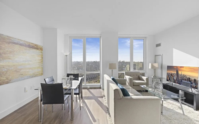 Global Luxury Suites in White Plains