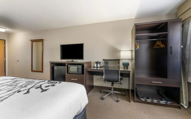 Sleep Inn & Suites Hays I-70
