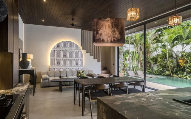 Umayam Luxury Townhouse 7 by Alfred in Bali