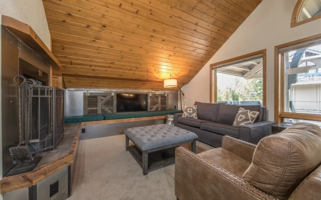 Big Sky - Stillwater Skyhouse C
