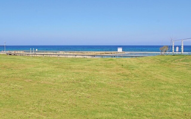 Evelyn Protaras in Protaras