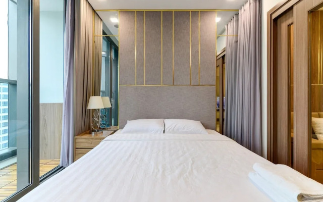Somi Luxstay Landmark 81