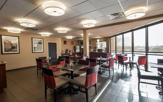 Quality Inn & Suites near St. Louis and I-255