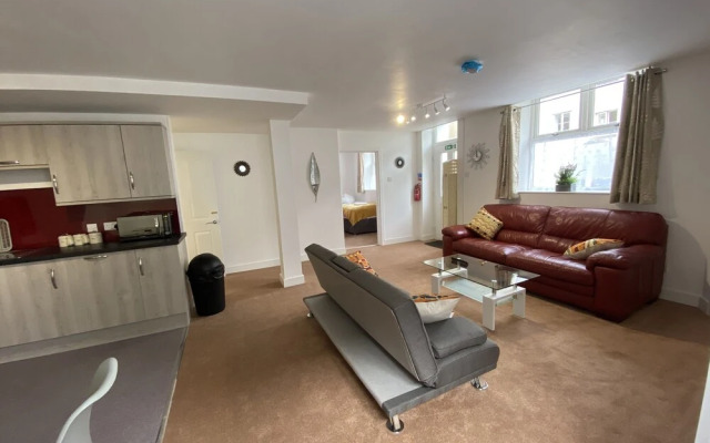 Octagon Apartment 1