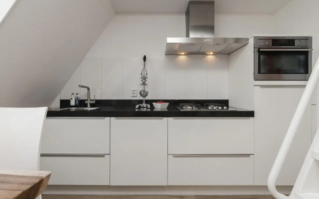 Perfect Stay Holiday, Moment at Sea